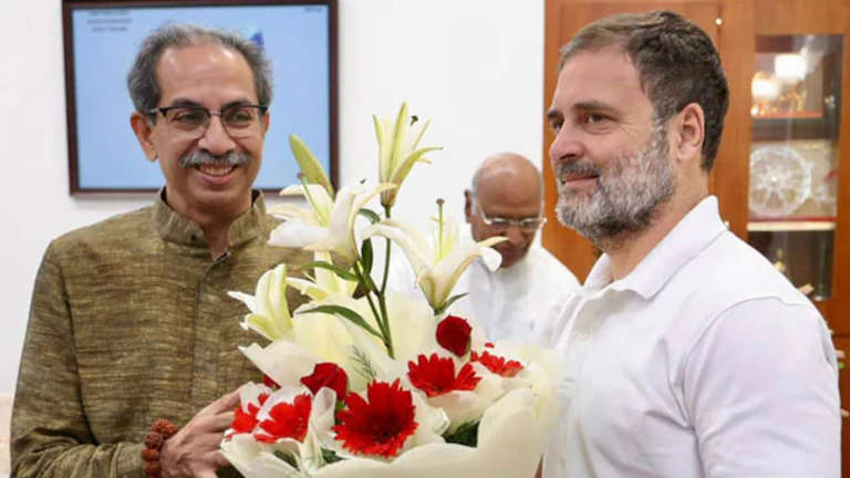Sena-Congress Merger Plan?" 6 Rebel MPs Rock Uddhav Camp
