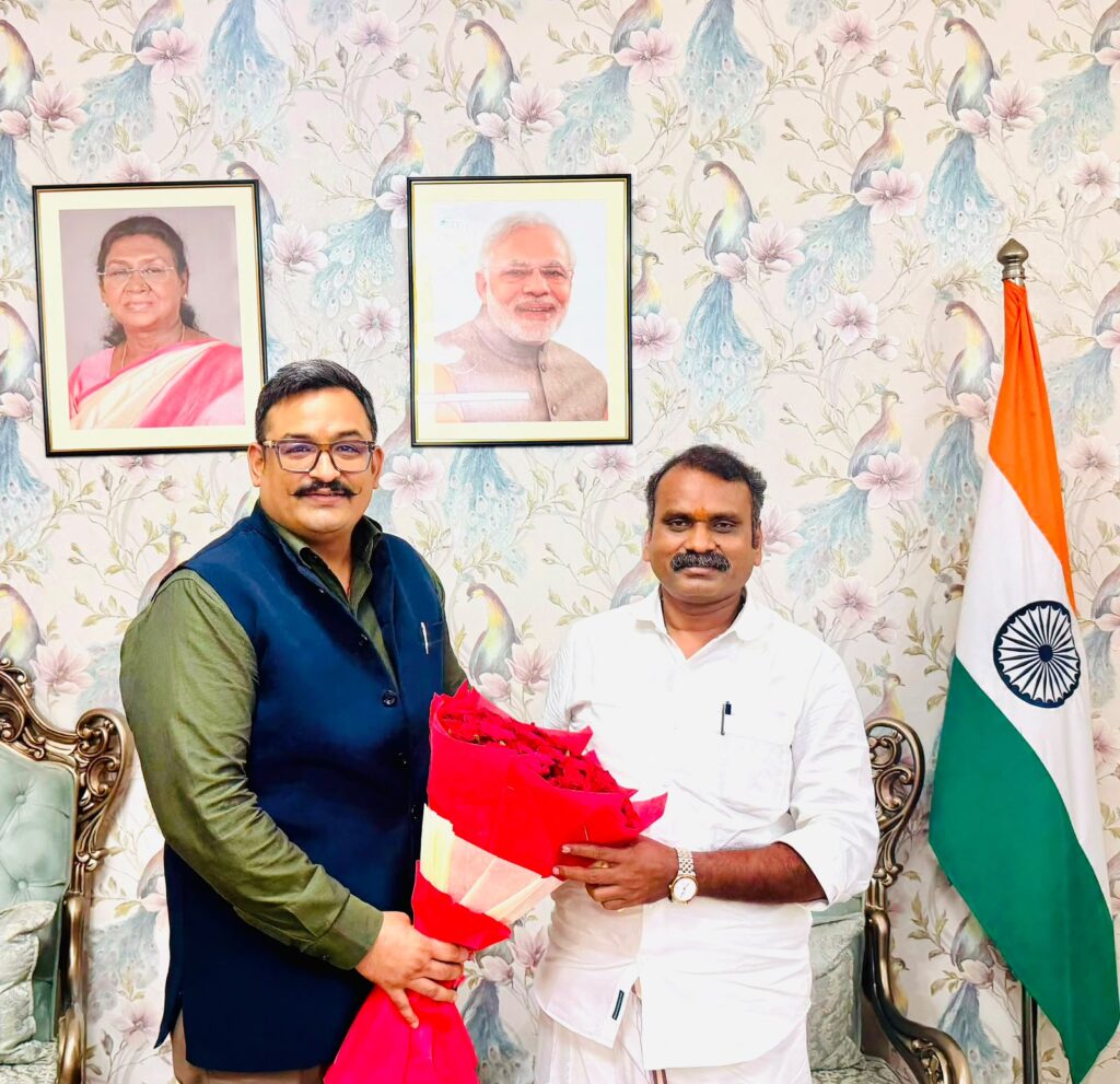 Dr. Vipin Gaur Meets Minister Dr. L. Murugan – A Warm and Useful Conversation
